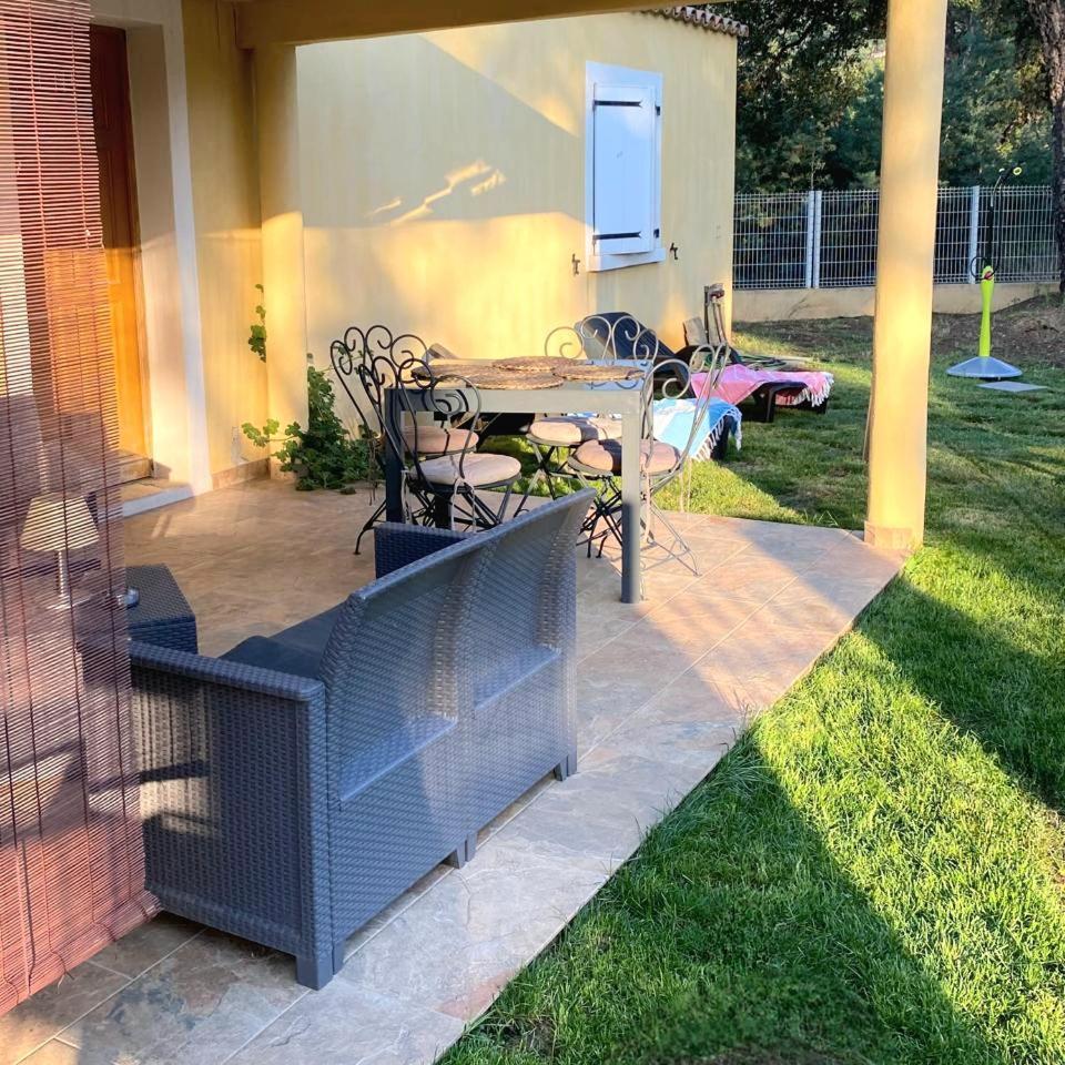 Agreable Rez De Jardin Avec Piscine Et Jacuzzi Lejlighed Cervione Eksteriør billede