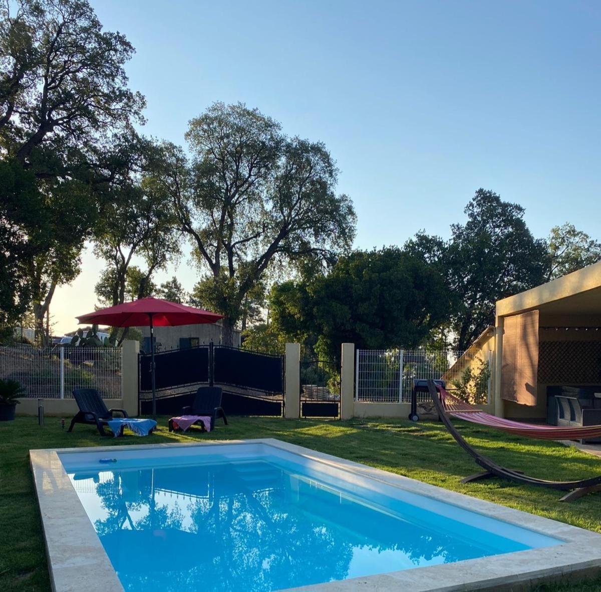 Agreable Rez De Jardin Avec Piscine Et Jacuzzi Lejlighed Cervione Eksteriør billede